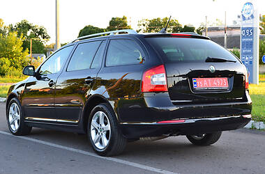 Універсал Skoda Octavia 2012 в 