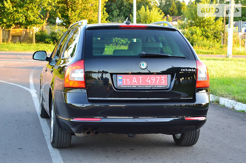 Универсал Skoda Octavia 2012 в Ровно