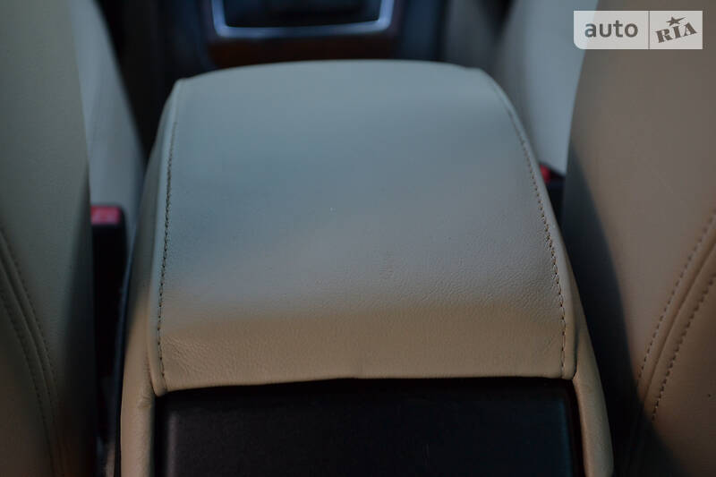Универсал Skoda Octavia 2012 в Ровно