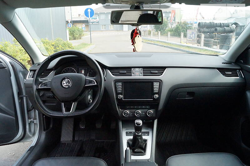 Універсал Skoda Octavia 2015 в Житомирі
