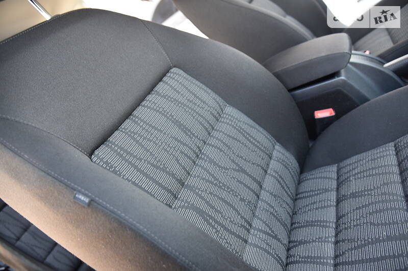 Універсал Skoda Octavia 2012 в Дрогобичі