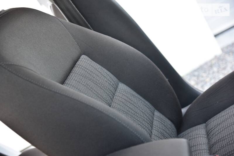 Універсал Skoda Octavia 2012 в Дрогобичі