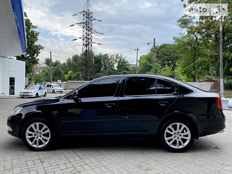 Седан Skoda Octavia 2012 в Дніпрі