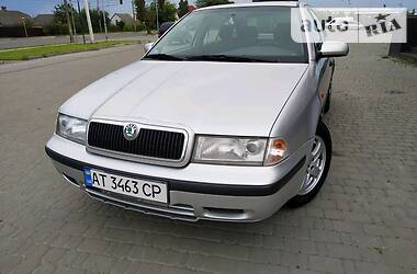 Седан Skoda Octavia 1998 в Ковеле