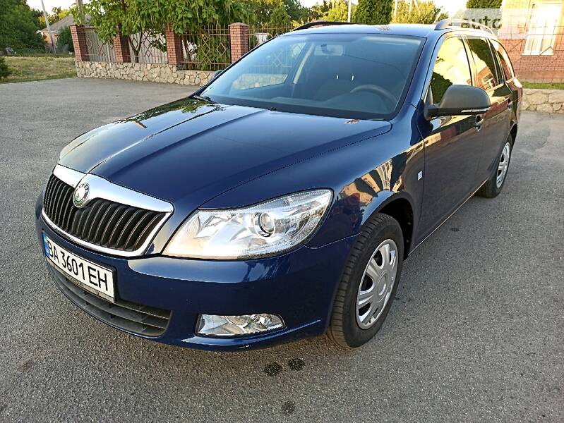 Універсал Skoda Octavia 2010 в Кропивницькому