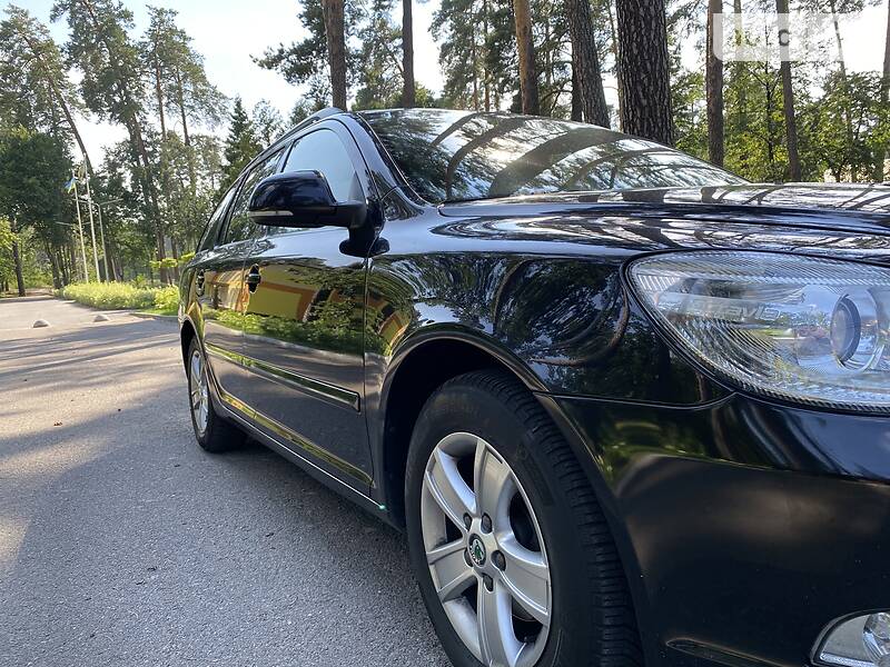 Універсал Skoda Octavia 2010 в Бучі