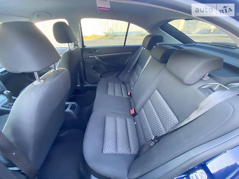 Седан Skoda Octavia 2012 в Луцьку