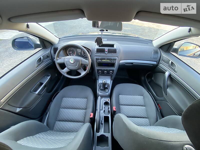 Седан Skoda Octavia 2012 в Луцьку