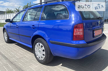 Універсал Skoda Octavia 2010 в 