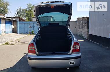 Лифтбек Skoda Octavia 2006 в Киеве