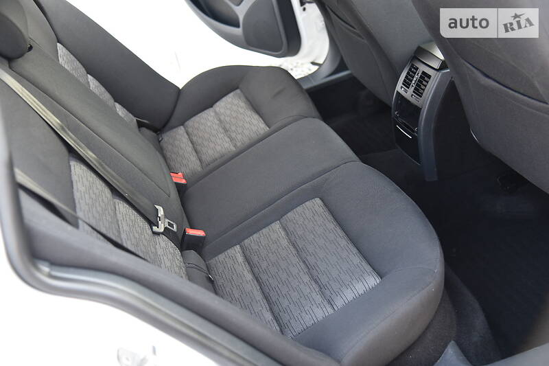 Універсал Skoda Octavia 2011 в Дрогобичі