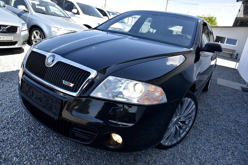 Седан Skoda Octavia 2009 в Дрогобичі