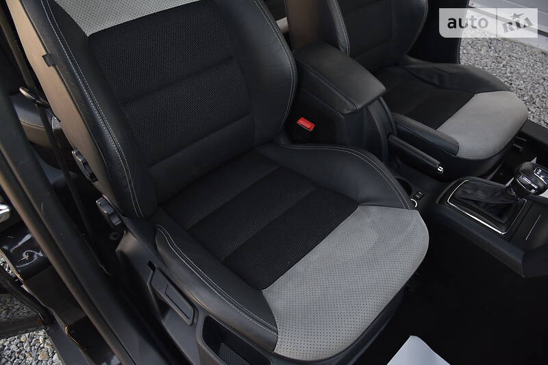 Седан Skoda Octavia 2009 в Дрогобичі
