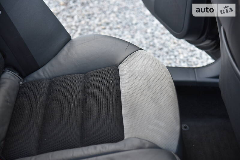 Седан Skoda Octavia 2009 в Дрогобичі