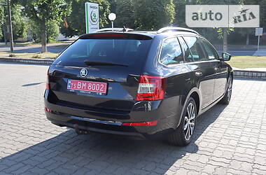 Универсал Skoda Octavia 2015 в Луцке