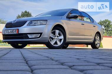 Седан Skoda Octavia 2014 в Самборе