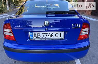 Хетчбек Skoda Octavia 2004 в 