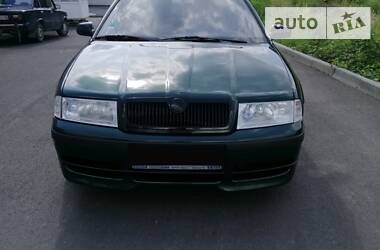 Седан Skoda Octavia 2002 в Мукачевому