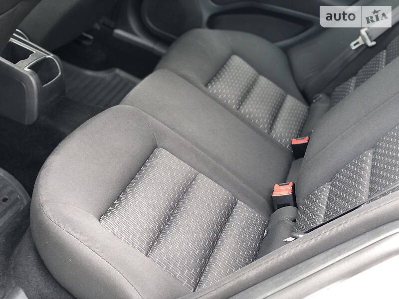 Седан Skoda Octavia 2009 в Дрогобичі