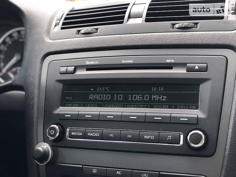 Седан Skoda Octavia 2009 в Дрогобичі