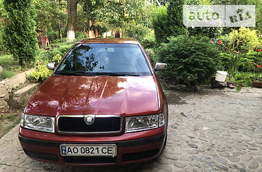 Седан Skoda Octavia 2001 в Перечине