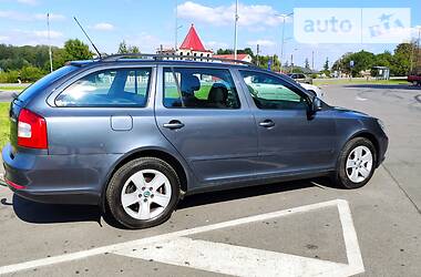 Универсал Skoda Octavia 2009 в Виннице