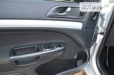 Седан Skoda Octavia 2011 в 