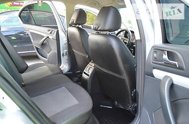 Седан Skoda Octavia 2011 в 