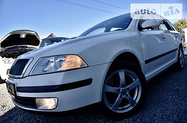 Універсал Skoda Octavia 2009 в 