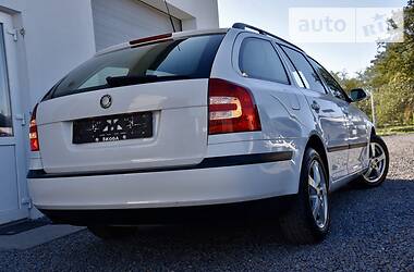 Універсал Skoda Octavia 2009 в 