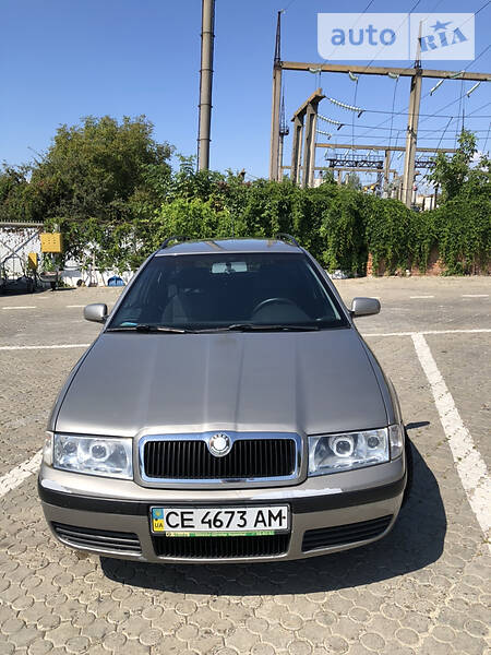 Универсал Skoda Octavia 2008 в Черновцах