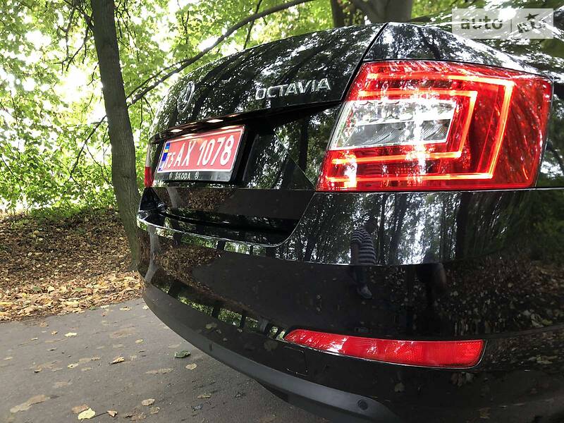 Седан Skoda Octavia 2015 в Козятині