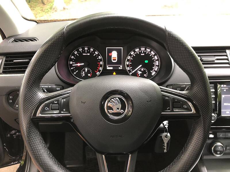 Седан Skoda Octavia 2015 в Козятині