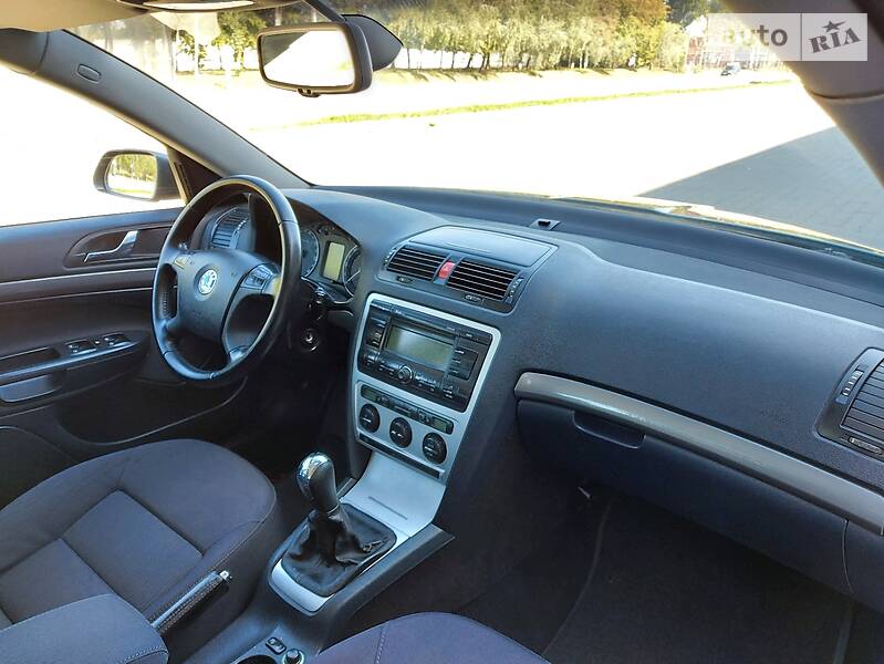 Универсал Skoda Octavia 2006 в Белой Церкви