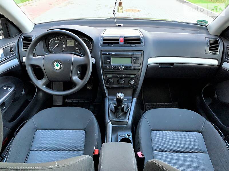Універсал Skoda Octavia 2006 в Рівному