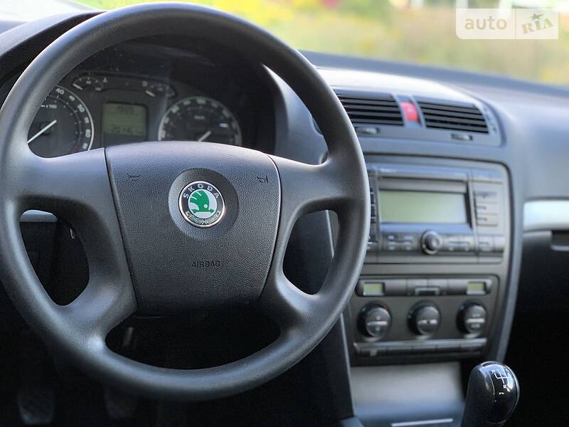 Універсал Skoda Octavia 2006 в Рівному