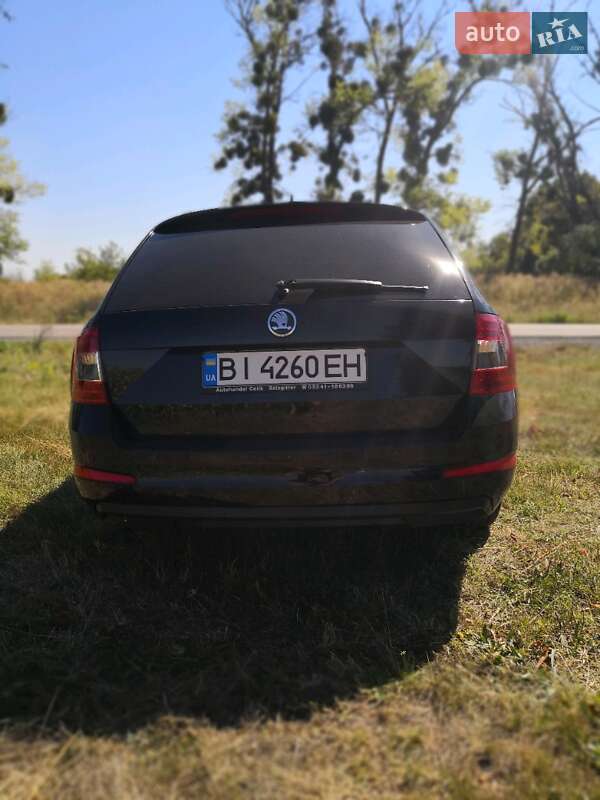 Универсал Skoda Octavia 2013 в Лохвице