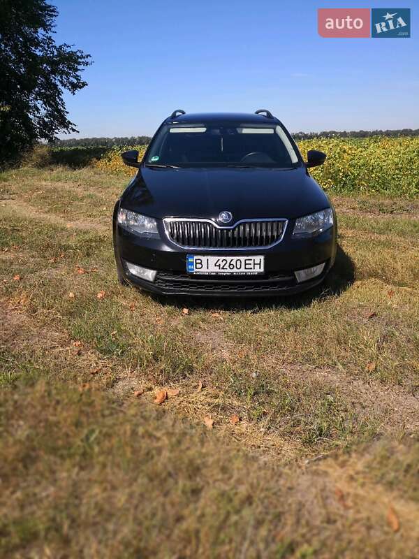 Универсал Skoda Octavia 2013 в Лохвице