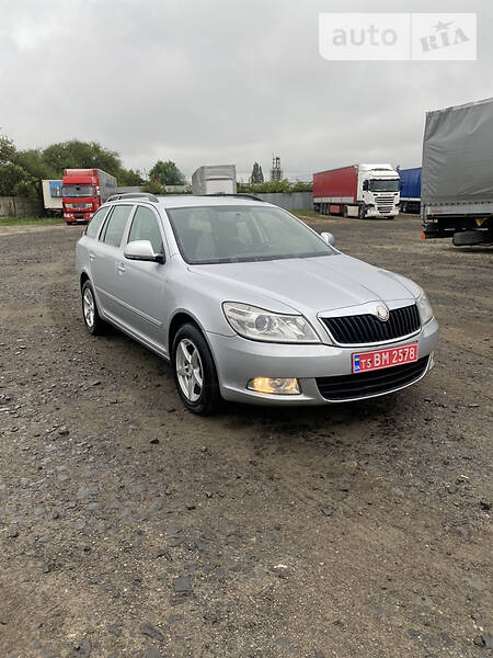 Універсал Skoda Octavia 2009 в Луцьку