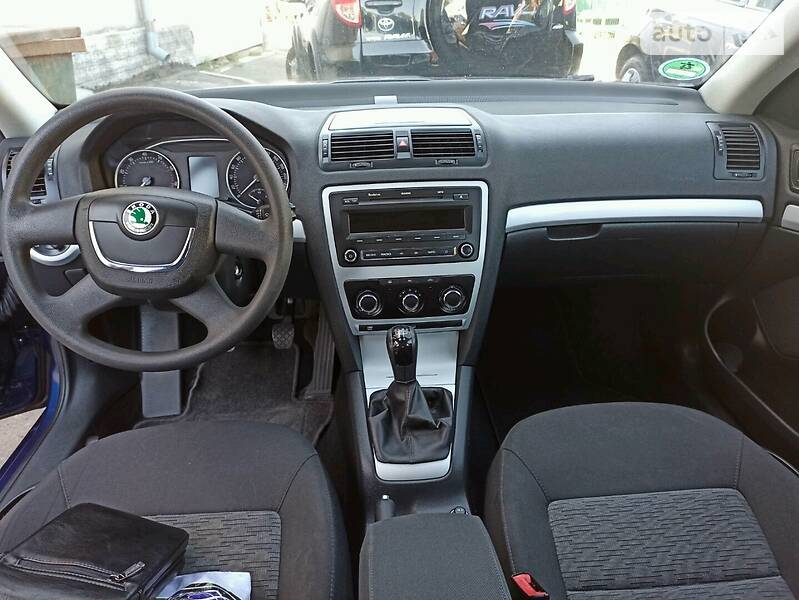 Універсал Skoda Octavia 2009 в Харкові