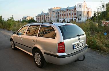 Универсал Skoda Octavia 2003 в Киеве