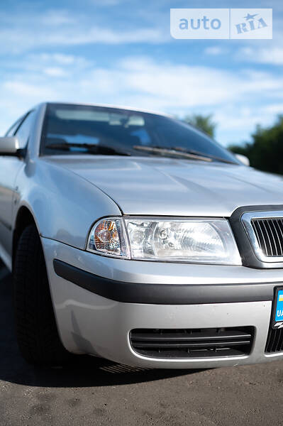 Ліфтбек Skoda Octavia 2003 в Києві