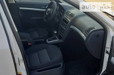 Хэтчбек Skoda Octavia 2011 в 