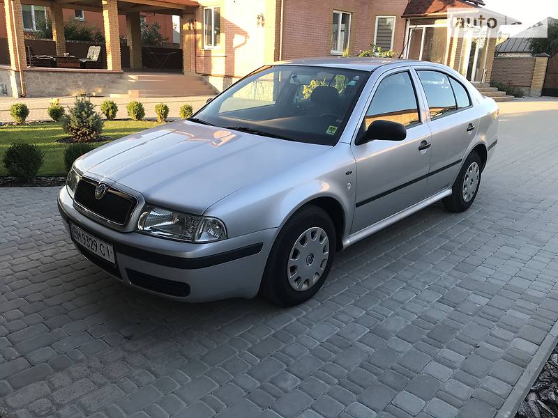 Лифтбек Skoda Octavia 2003 в Сумах