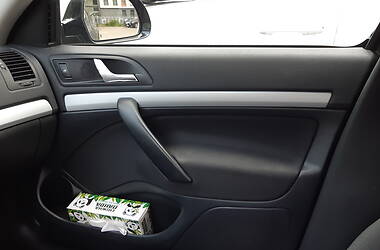 Универсал Skoda Octavia 2011 в 