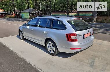 Универсал Skoda Octavia 2014 в Луцке