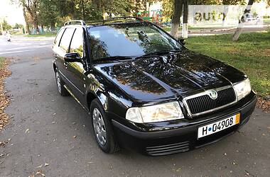 Универсал Skoda Octavia 2002 в Виннице