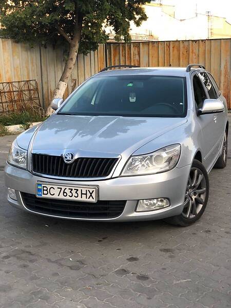 Универсал Skoda Octavia 2011 в Львове