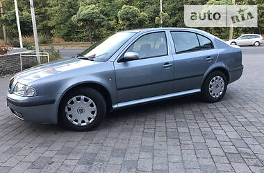 Ліфтбек Skoda Octavia 2002 в Харкові