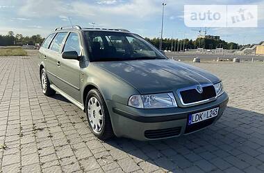 Универсал Skoda Octavia 2002 в Львове